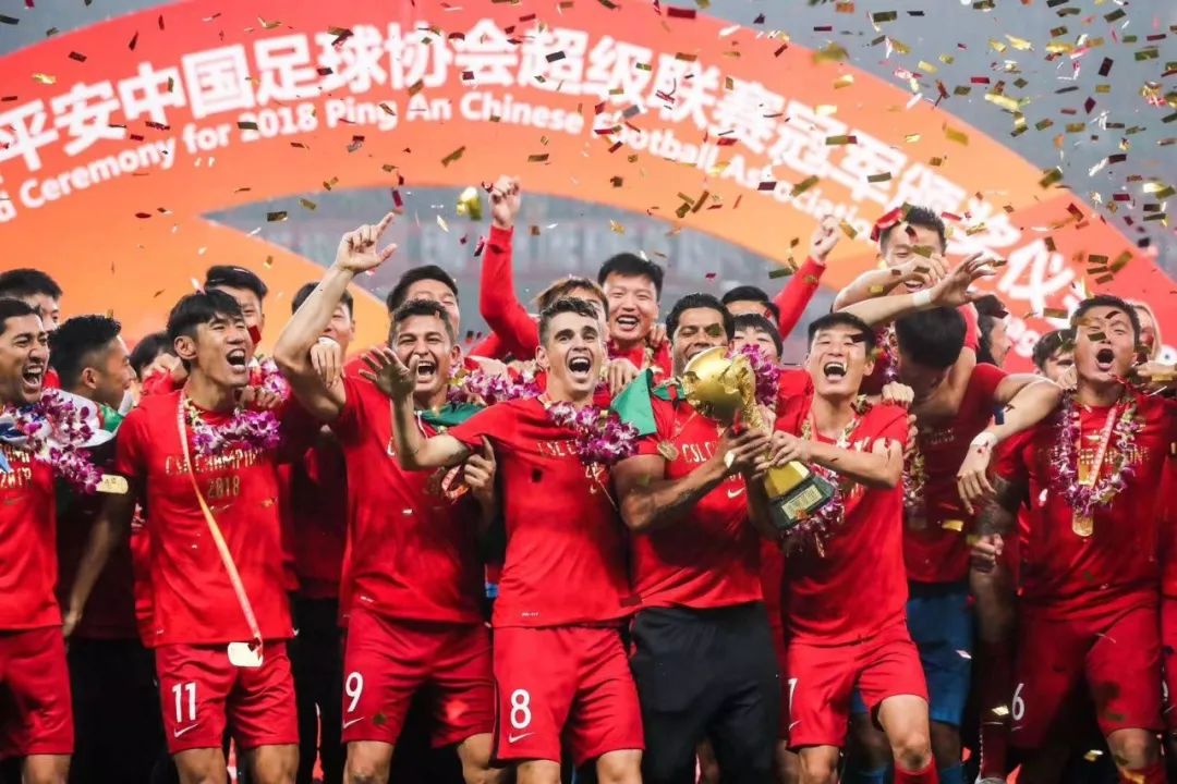 爱德华兹创3大神迹，森林狼反超湖人！米切尔30+8，兰德尔准3双